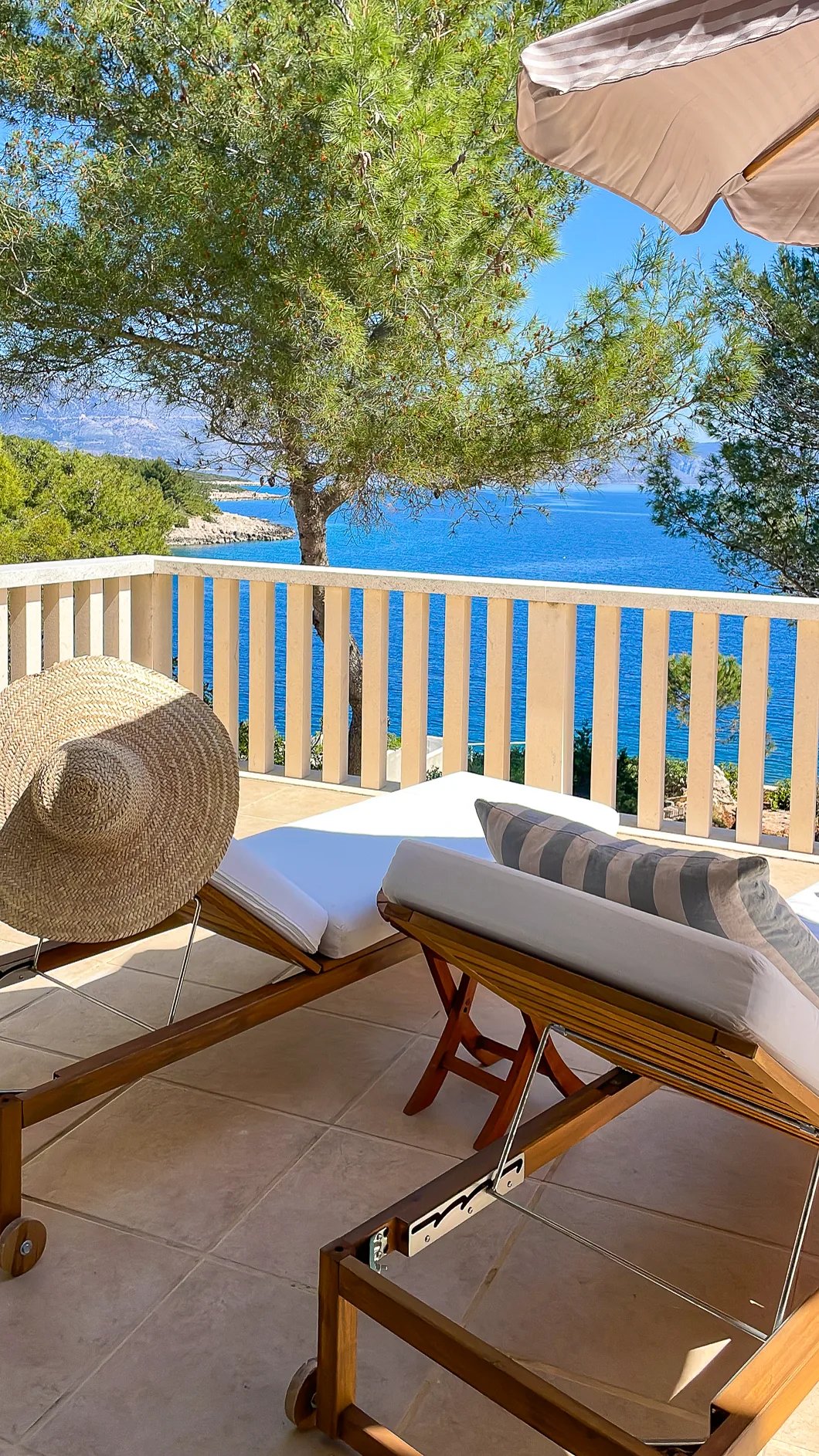 Terrace at Villa Aqua — photo 5