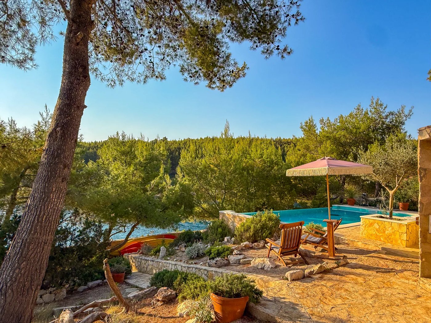 Pool at Villa Aqua — photo 9