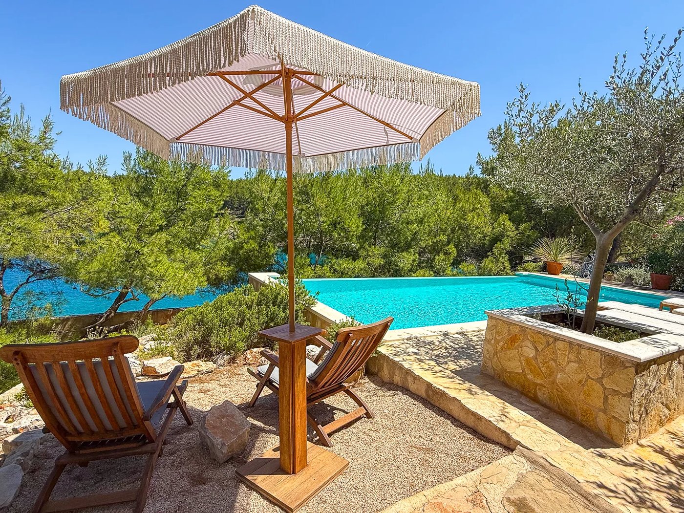 Pool at Villa Aqua — photo 7